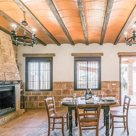 2 Bedroom Gorgeous In *