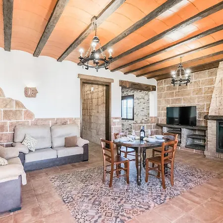 2 Bedroom Gorgeous In *